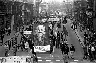 Marx, Mao, Ho Chi Minh! Marx, Mao, Ho Chi Minh!